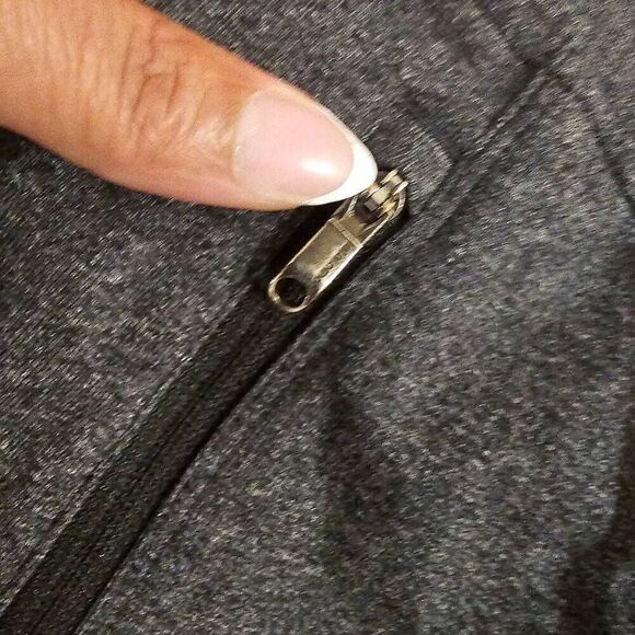 Lululemon Men's Gray Jogger Pants Size Medium - Picture 4 of 10